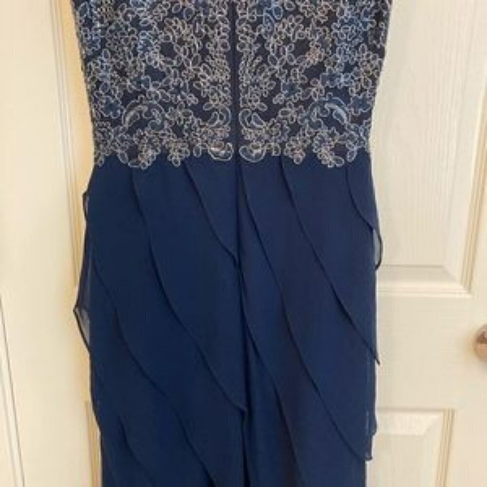 Xscape Embroidered Cap Sleeve Sweetheart Neckline Tiered Gown in Navy/Silver - Picture 12 of 14